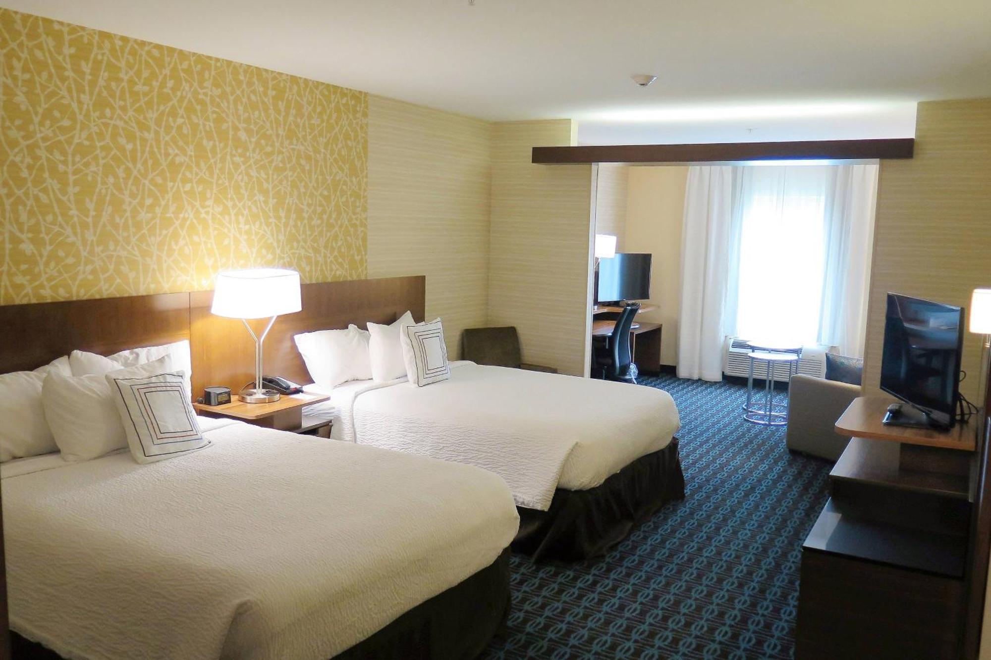 Fairfield Inn & Suites By Marriott Stroudsburg Bartonsville/Poconos Exterior photo