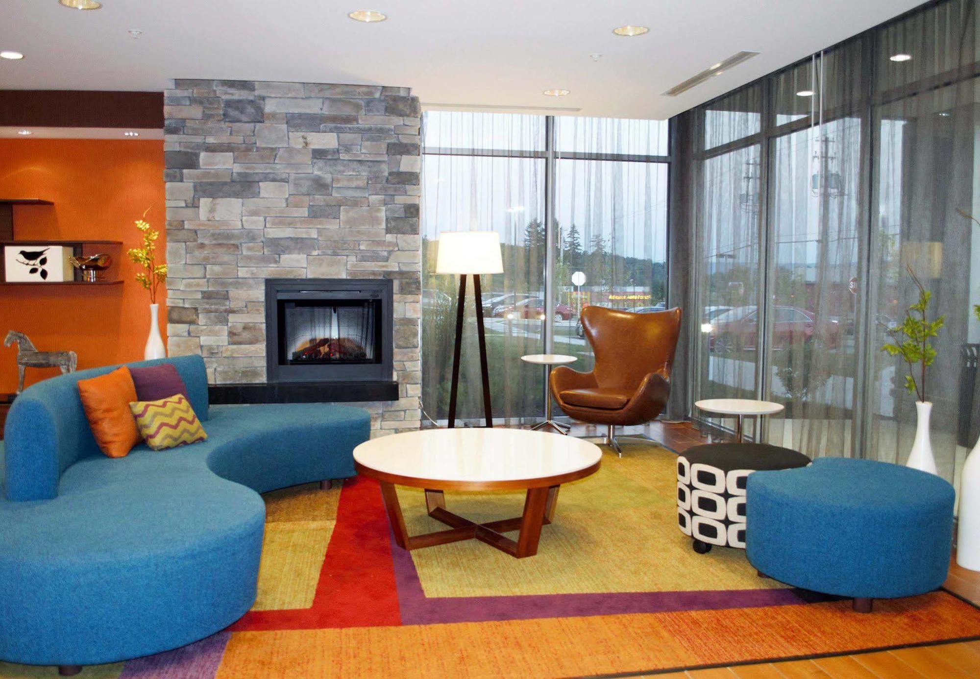 Fairfield Inn & Suites By Marriott Stroudsburg Bartonsville/Poconos Exterior photo